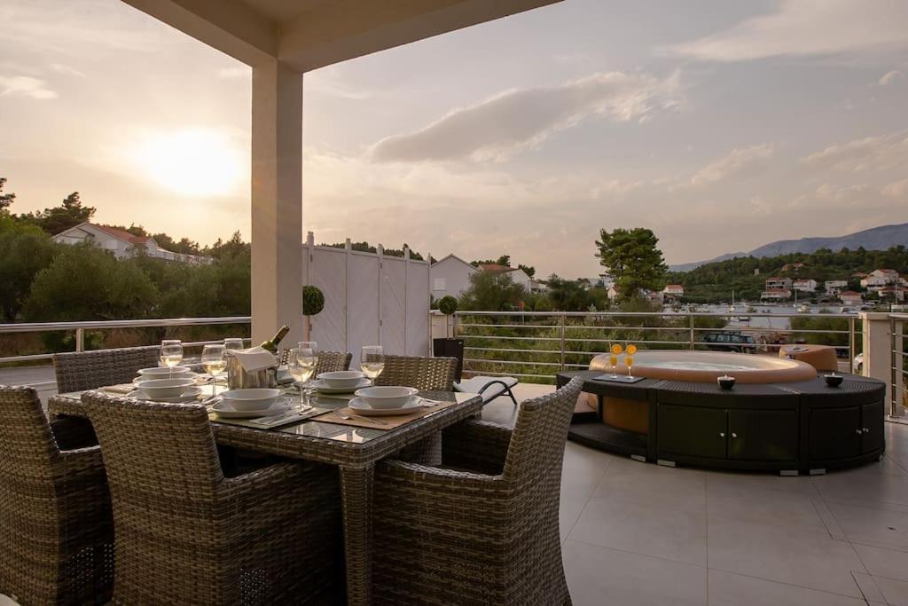 Villa Kora - Luxury Holiday Apartments Lumbarda Exterior foto