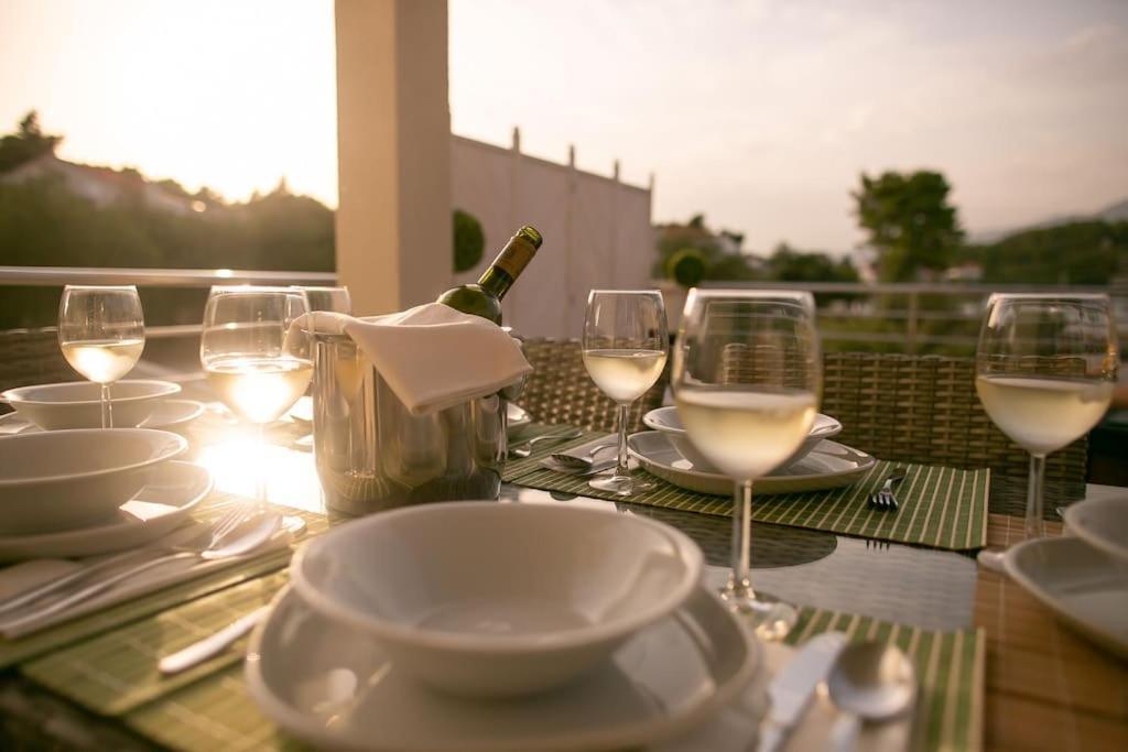 Villa Kora - Luxury Holiday Apartments Lumbarda Exterior foto